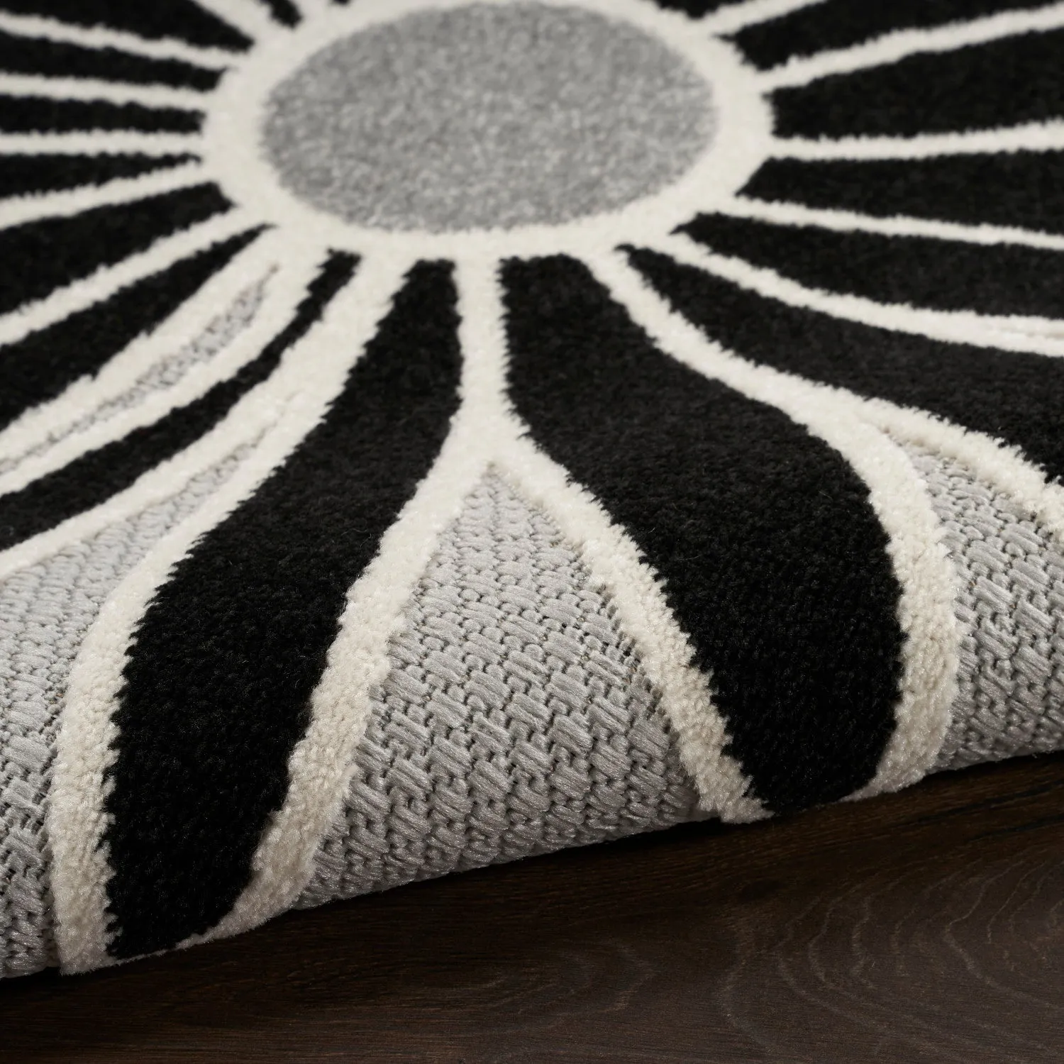 Aloha Black White Contemporary Indoor/Outdoor Rug
