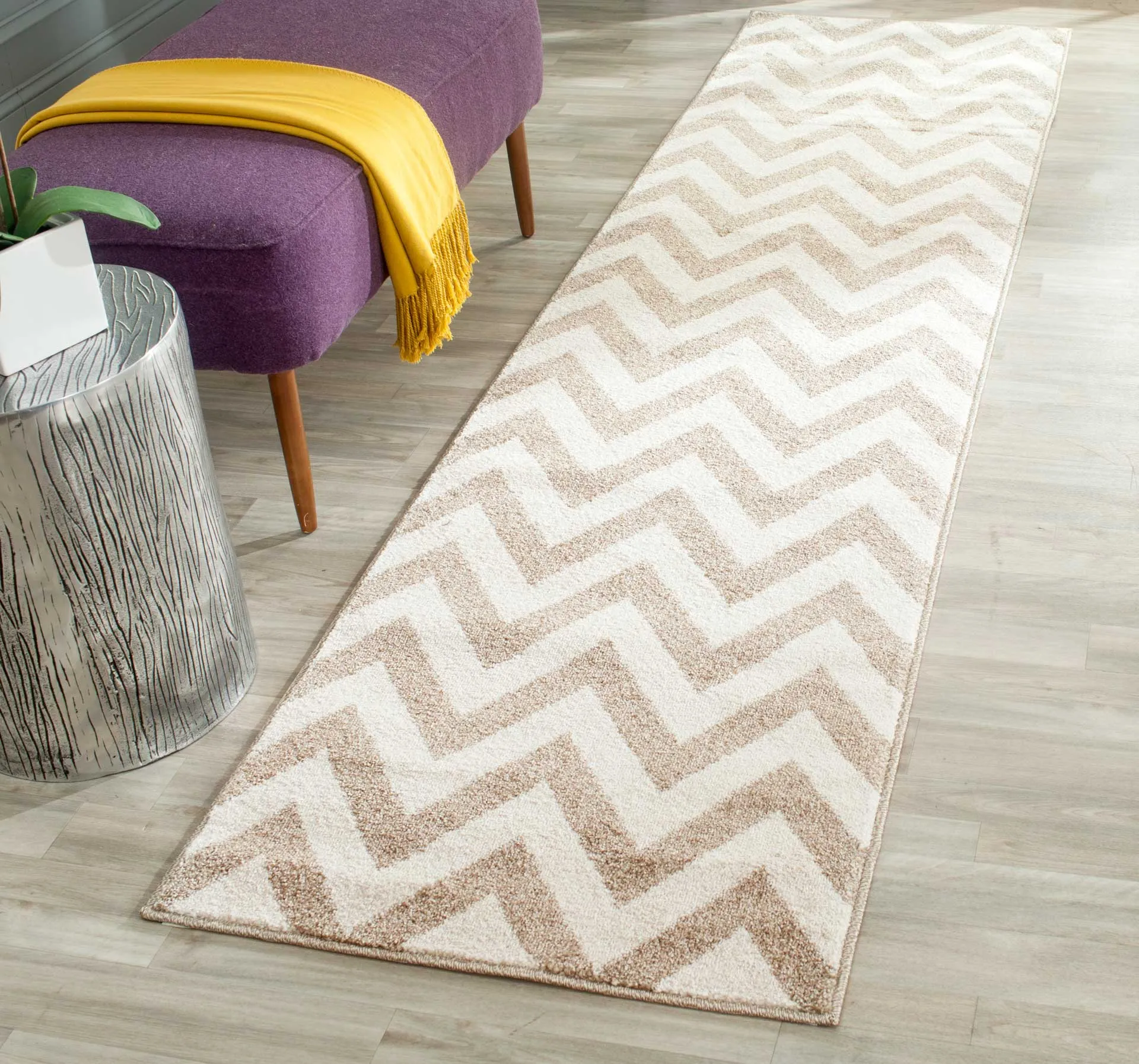 Amherst Chevron Wheat/Beige Runner Rug