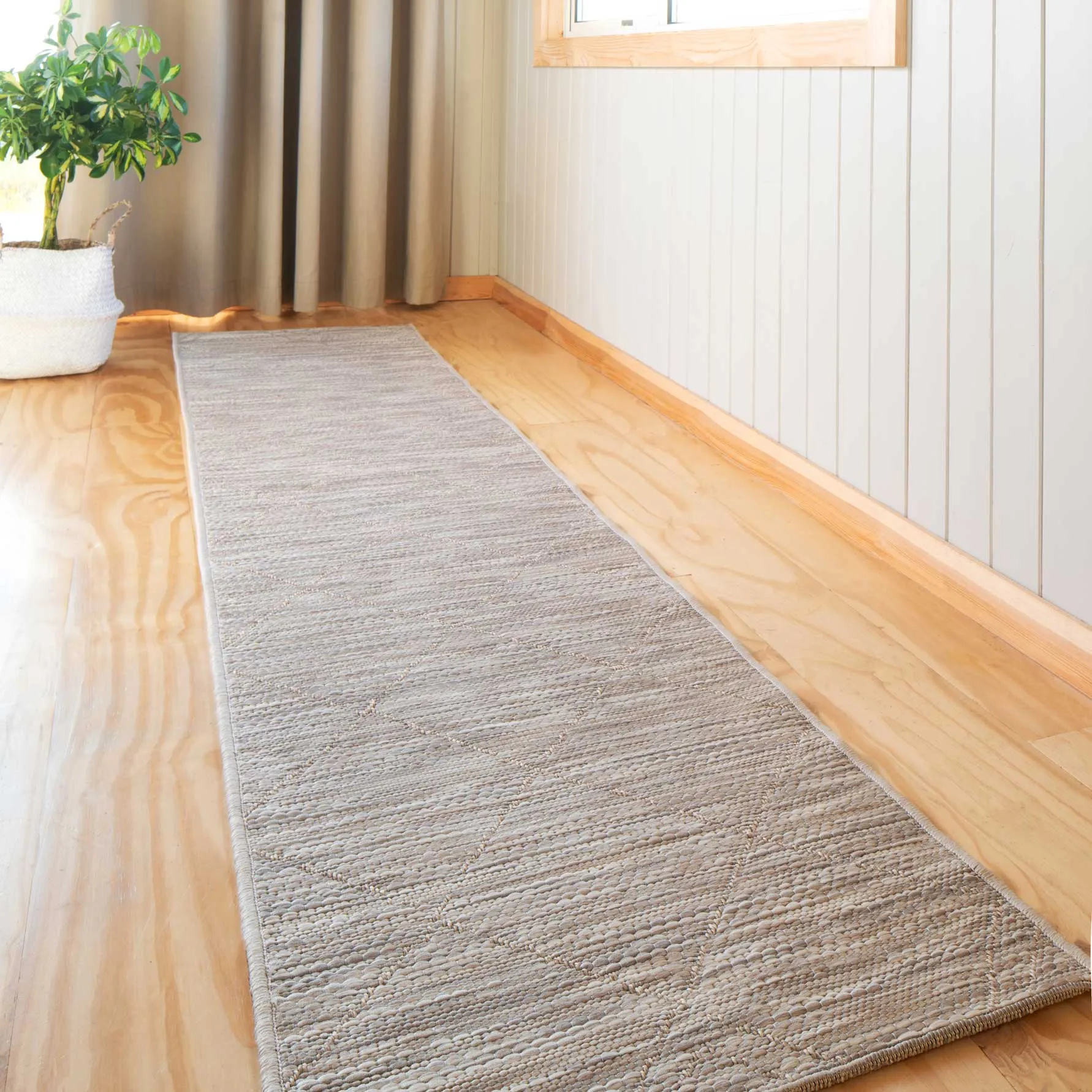 Beige Trellis Flatweave Indoor Outdoor Area Rug