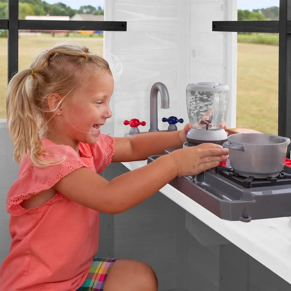 BYD Sweetwater Height Playhouse