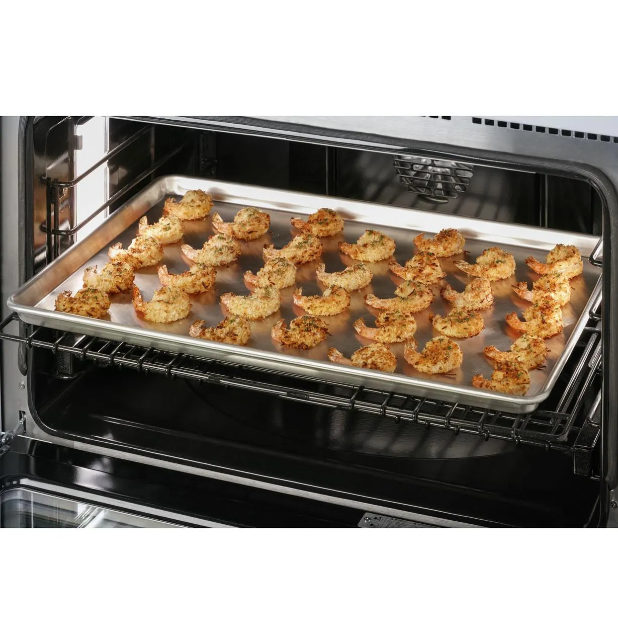 Cafe C2Y486P3TD1 Caf(eback)™ 48" Smart Dual-Fuel Commercial-Style Range with 6 Burners and Griddle (Natural Gas)