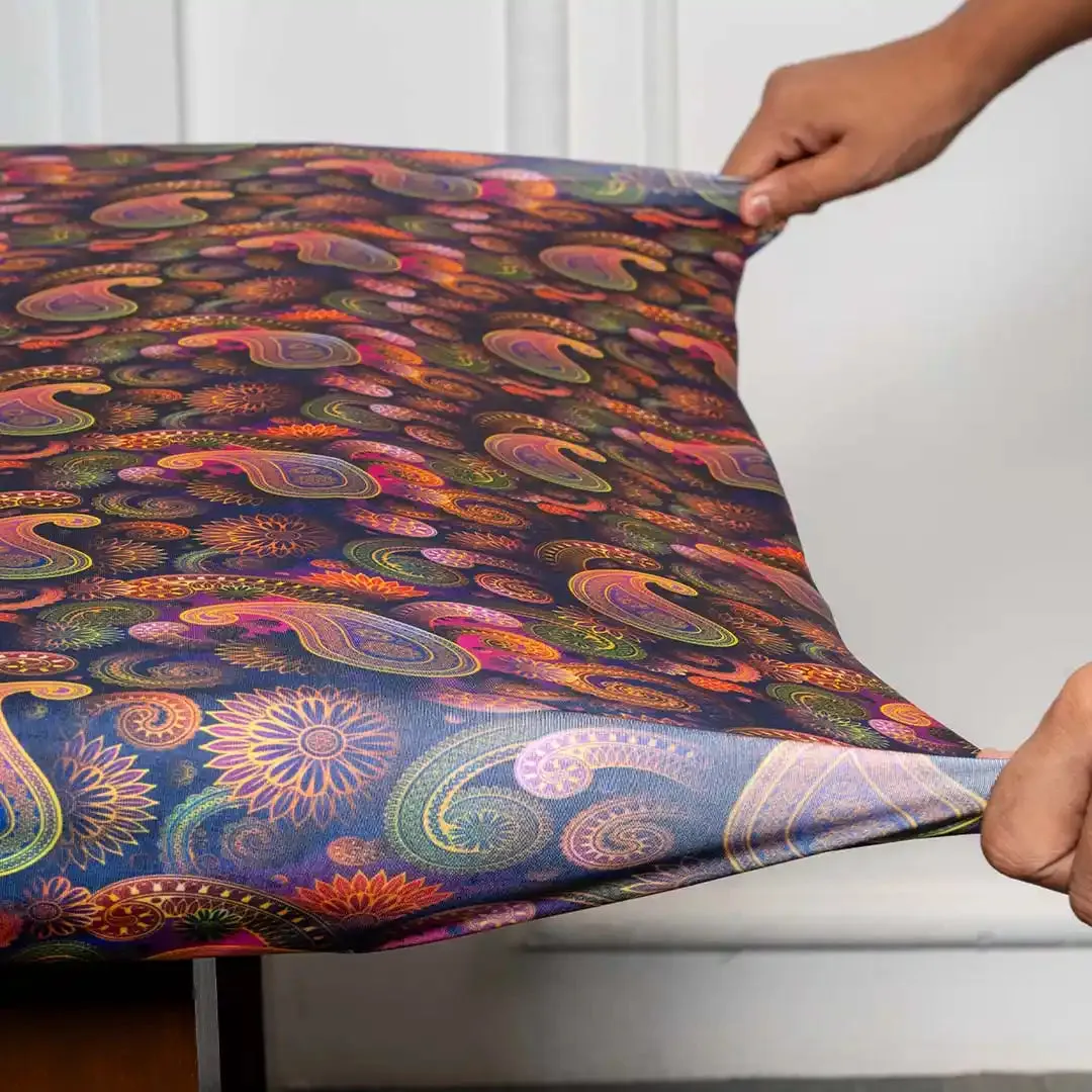 DivineTrendz Exclusive - Purple Paisley Elastic Table Cover
