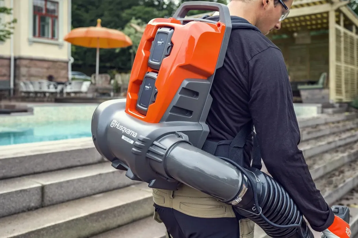 Husqvarna 340iBT Backpack Battery Blower (Skin Only)