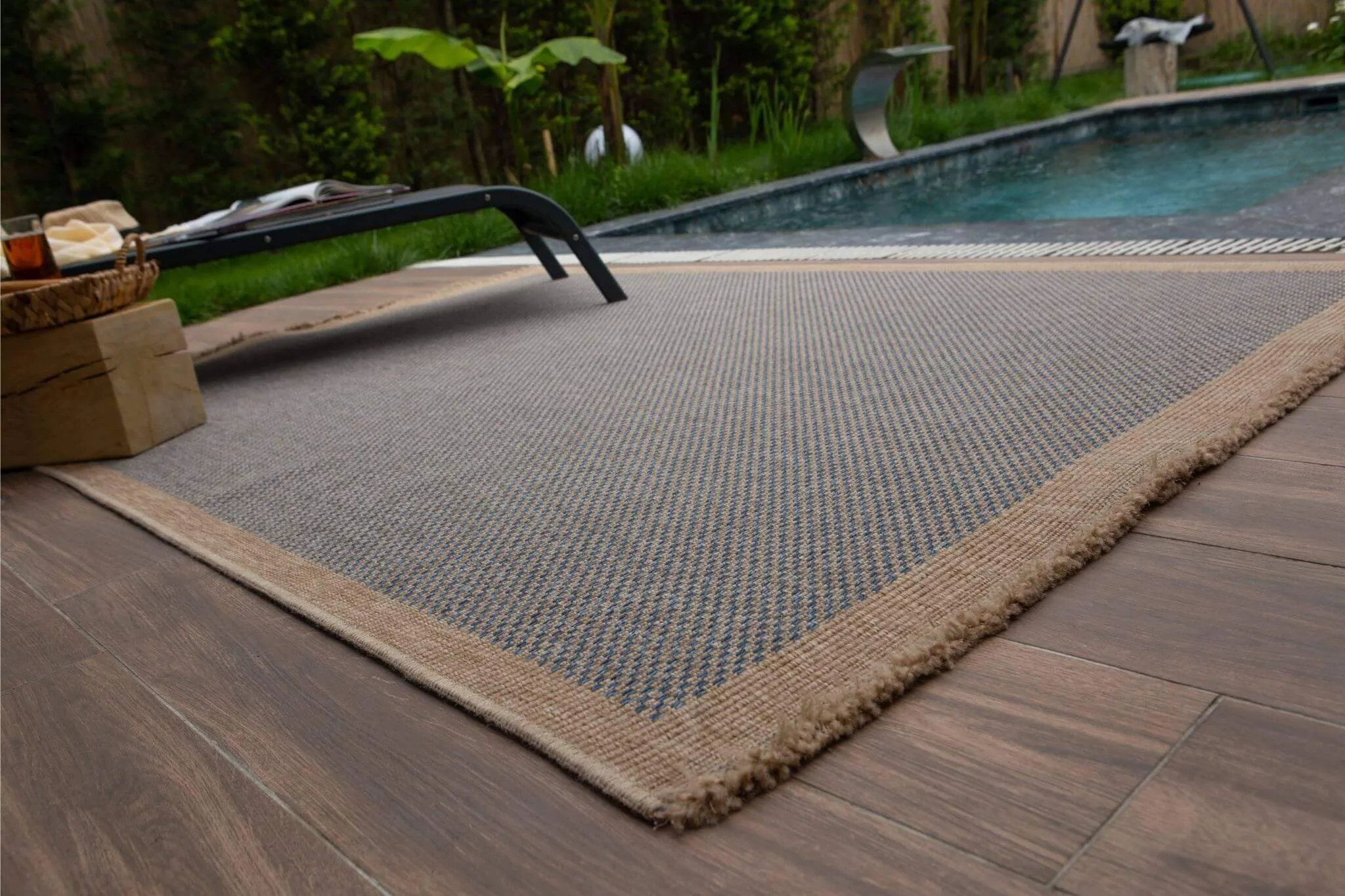 Nature Outdoor Rug Blue | 5200B