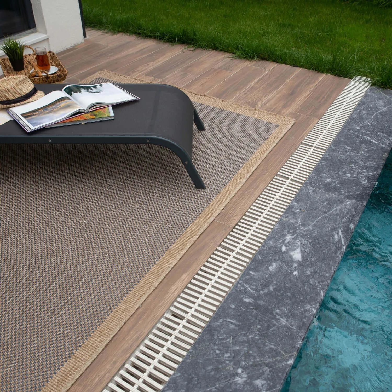 Nature Outdoor Rug Blue | 5200B