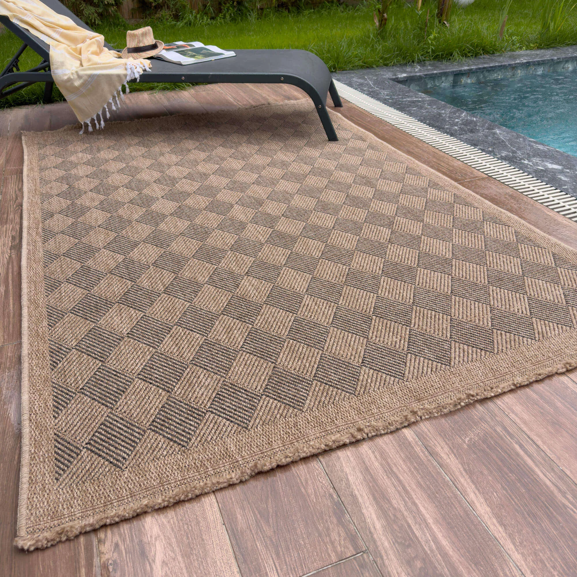 Nature Outdoor Rug Dark Grey | 5300DG