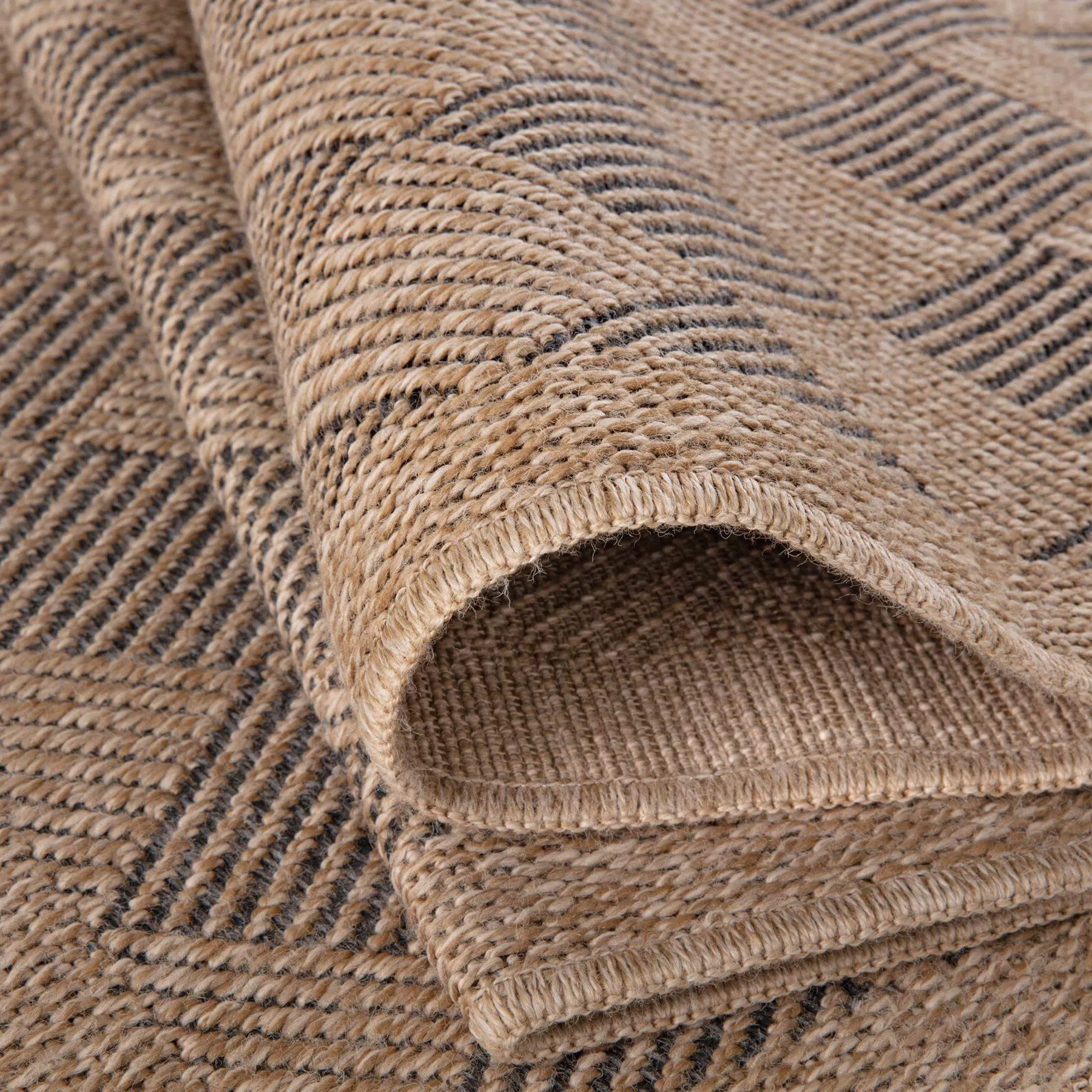 Nature Outdoor Rug Dark Grey | 5300DG