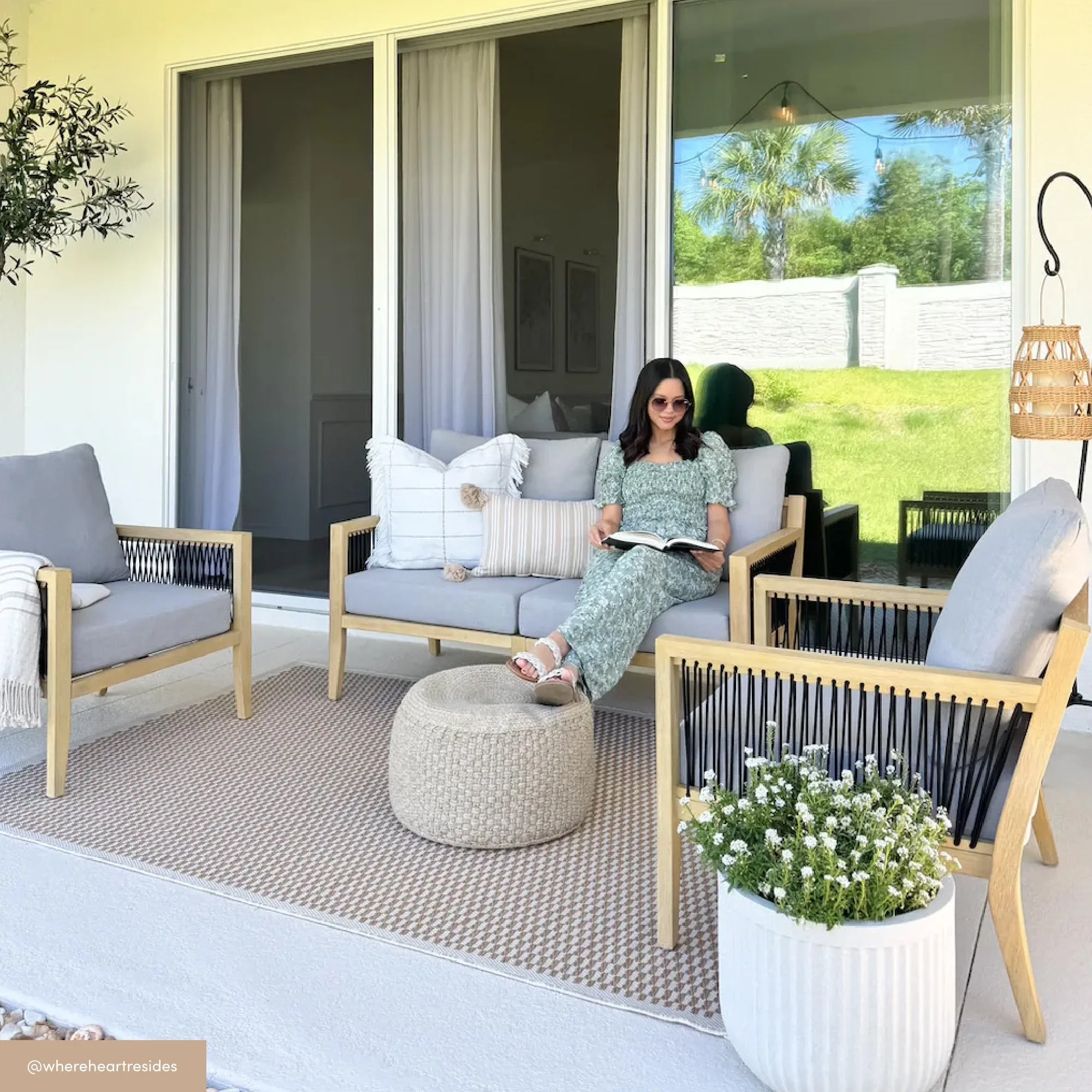 Outdoor Wood Cushioned Patio Chairs (Set of 4)