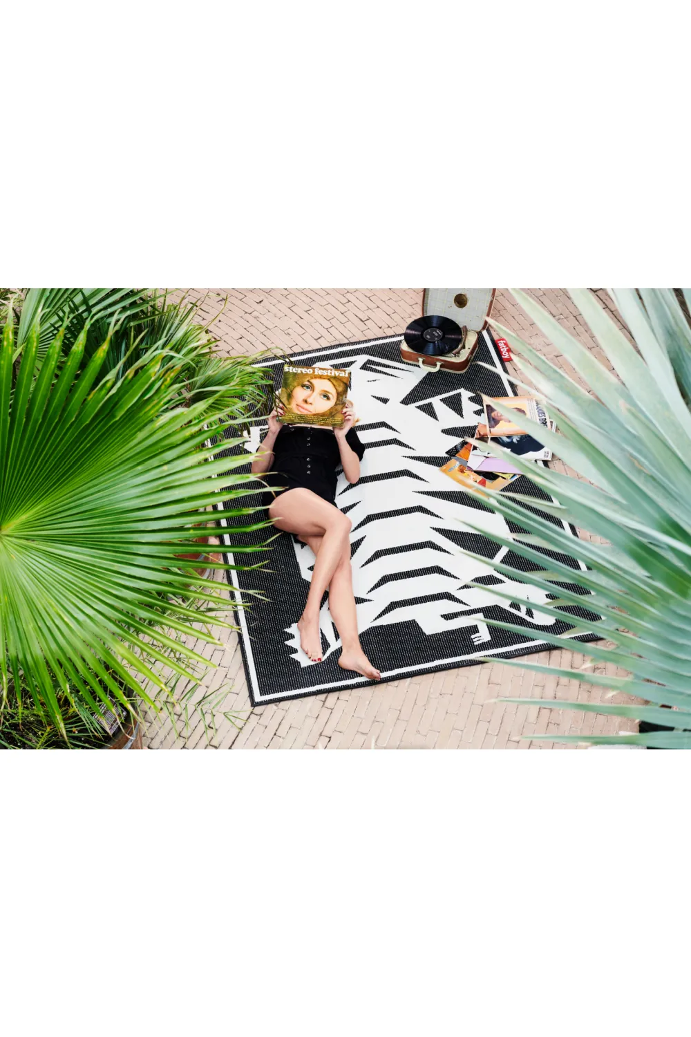 Patterned Weave Outdoor Rugs | Fatboy Carpretty Petit Nottazebroh